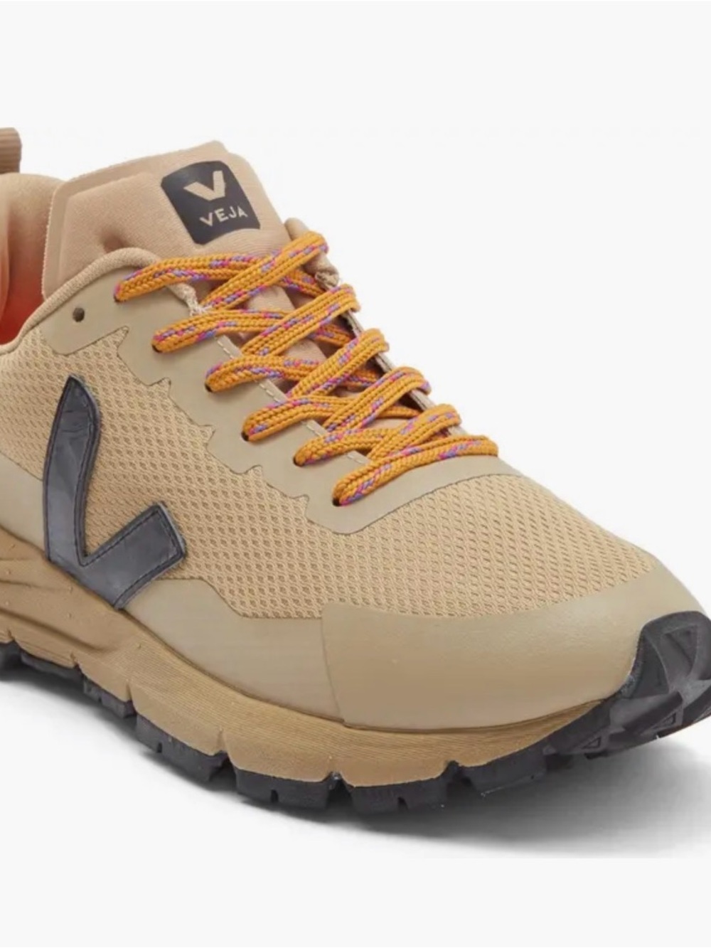 Veja Vibram Tan Trail Runner